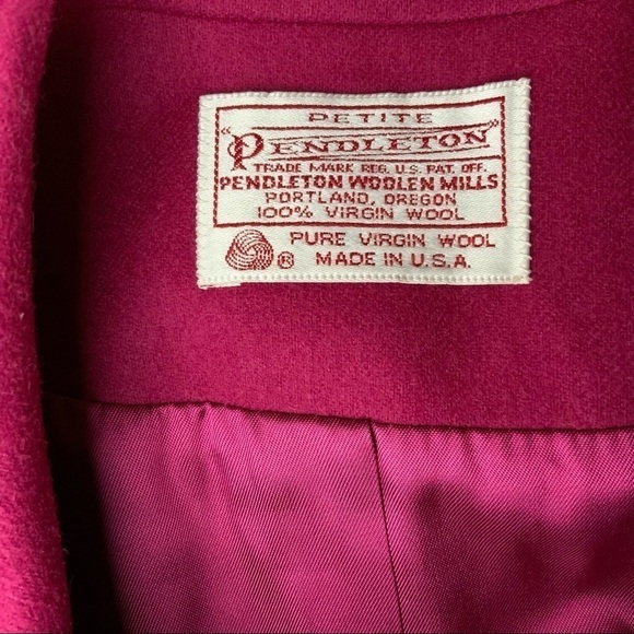 PENDLETON 100% wool blazer.Petite. dark pink. - Picture 3 of 5